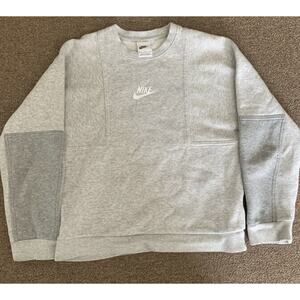 Nike Sweatshirt Large Girls Basic Pullover Athleticwear Sports Lounge Top
